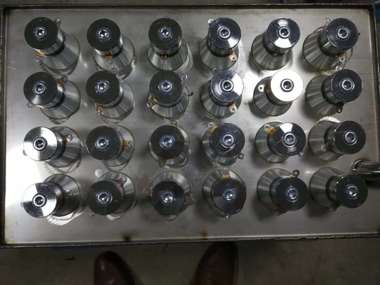 AC 220V Berosilasi Piring Getaran 28KHz Frekuensi 2mm Tebal Plat Stainless Steel